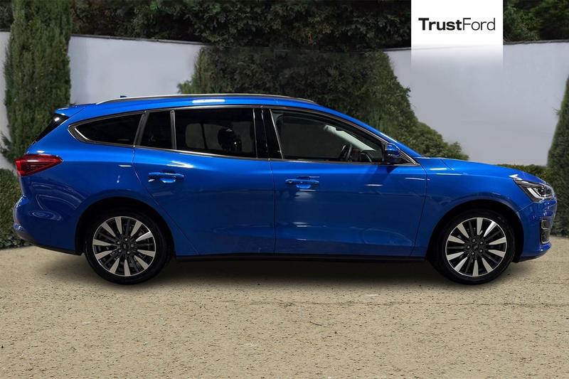 Used Ford Focus 2023 for sale - 76508272: Photo 3