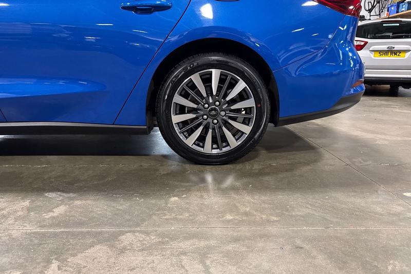 Used Ford Focus 2023 for sale - 76508272: Photo 8