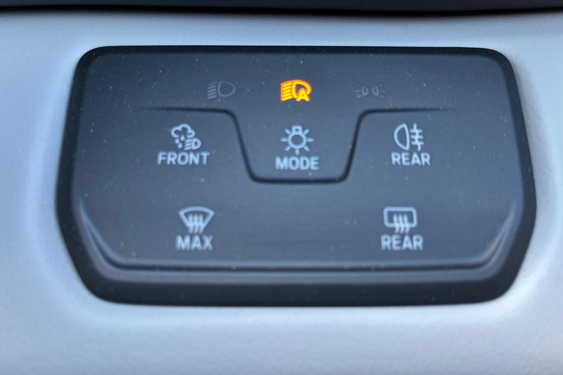 Used Ford Explorer 2024 for sale - 76787783: Photo 25