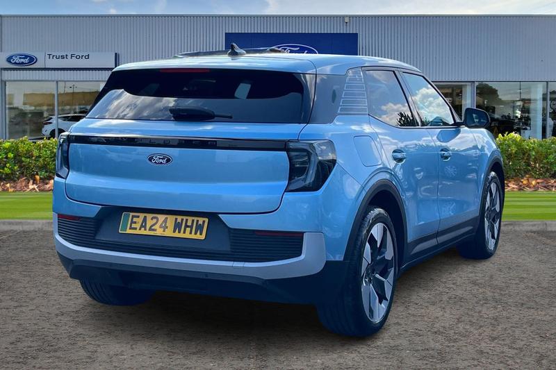 Used Ford Explorer 2024 for sale - 76787783: Photo 4