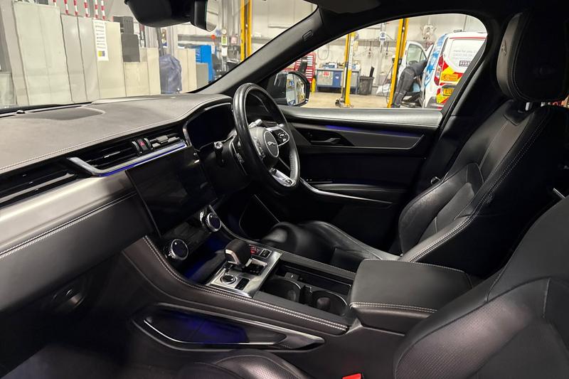 Used Jaguar F-Pace 2021 for sale - 77620001: Photo 18