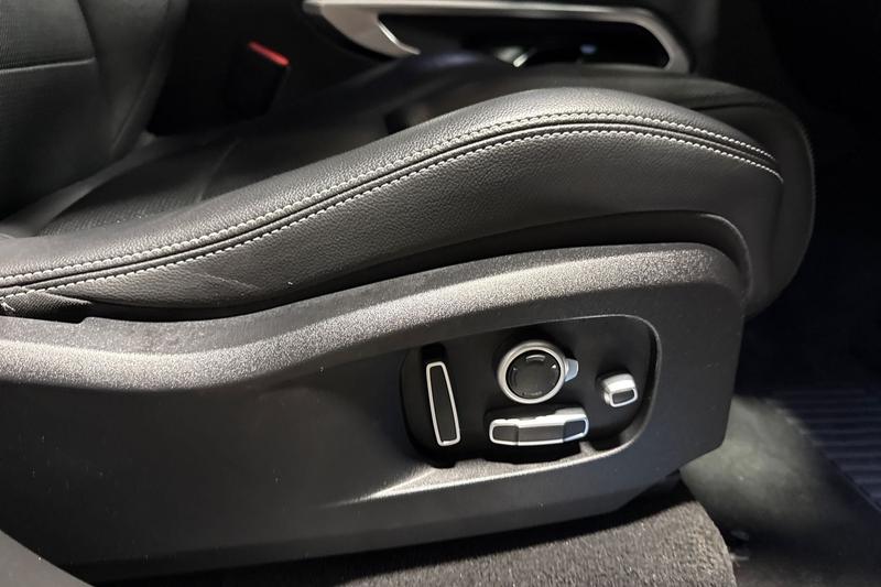 Used Jaguar F-Pace 2021 for sale - 77620001: Photo 28