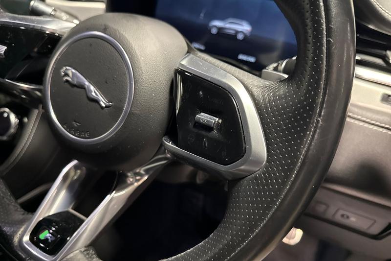 Used Jaguar F-Pace 2021 for sale - 77620001: Photo 30