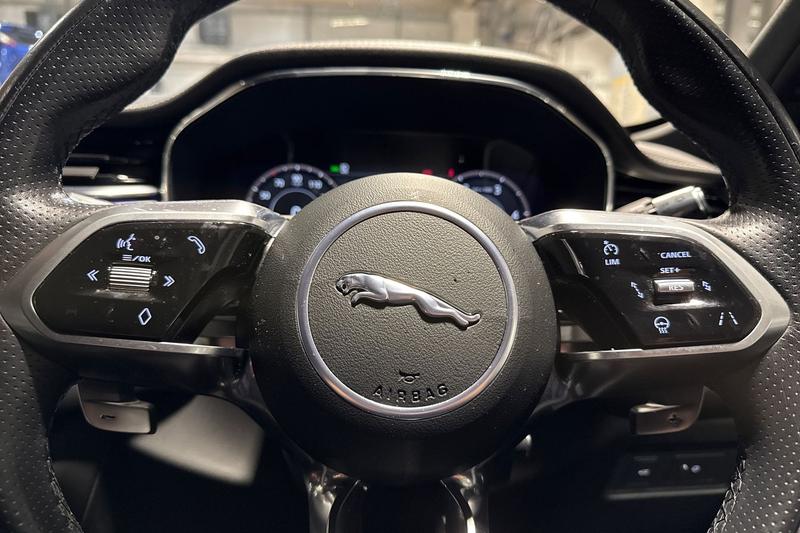 Used Jaguar F-Pace 2021 for sale - 77620001: Photo 35