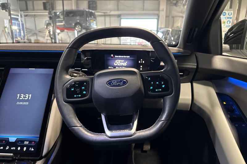 Used Ford Explorer 2024 for sale - 78001119: Photo 12