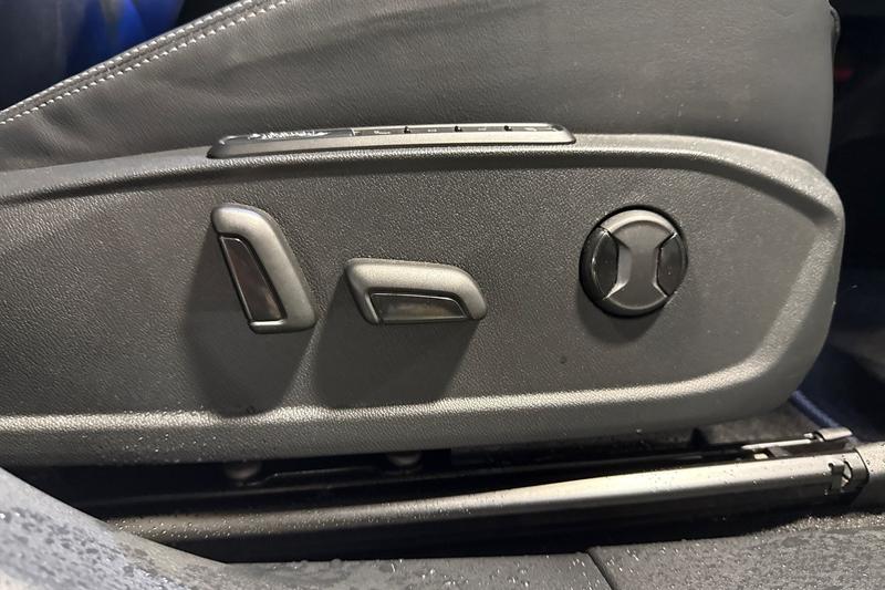 Used Ford Explorer 2024 for sale - 78001119: Photo 30