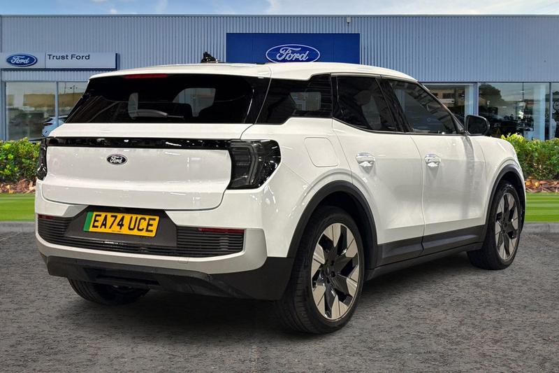 Used Ford Explorer 2024 for sale - 78001119: Photo 4