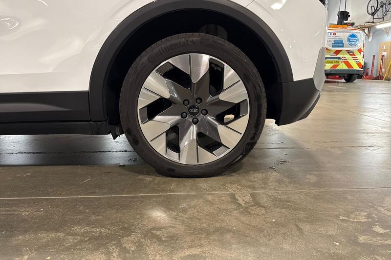 Used Ford Explorer 2024 for sale - 78001119: Photo 8