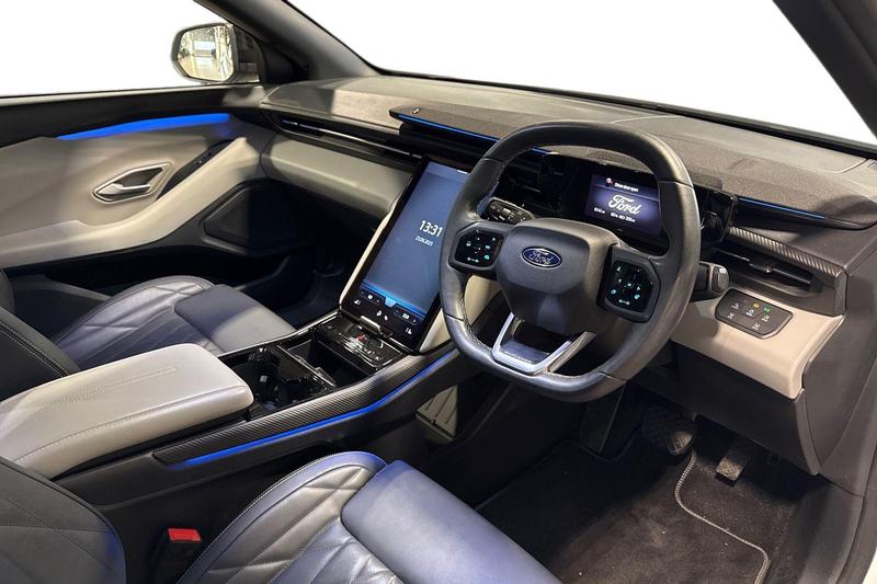 Used Ford Explorer 2024 for sale - 78001119: Photo 9