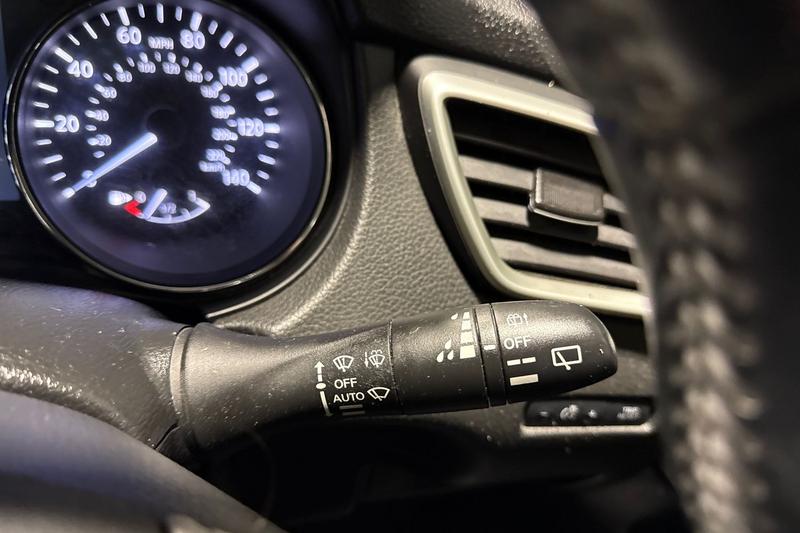 Used Nissan Qashqai 2017 for sale - 76887963: Photo 15