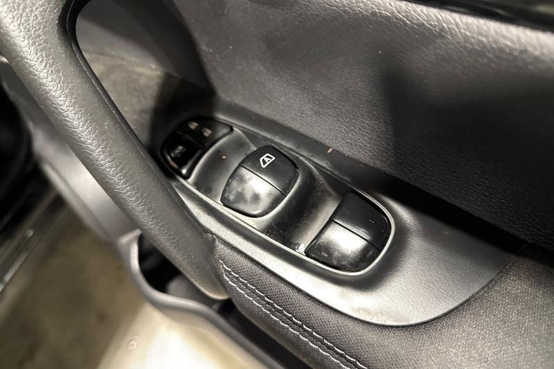 Used Nissan Qashqai 2017 for sale - 76887963: Photo 16