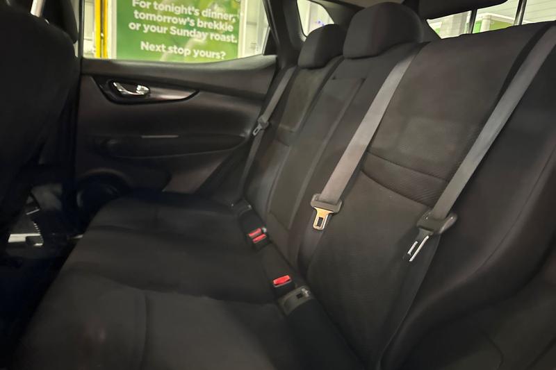 Used Nissan Qashqai 2017 for sale - 76887963: Photo 20