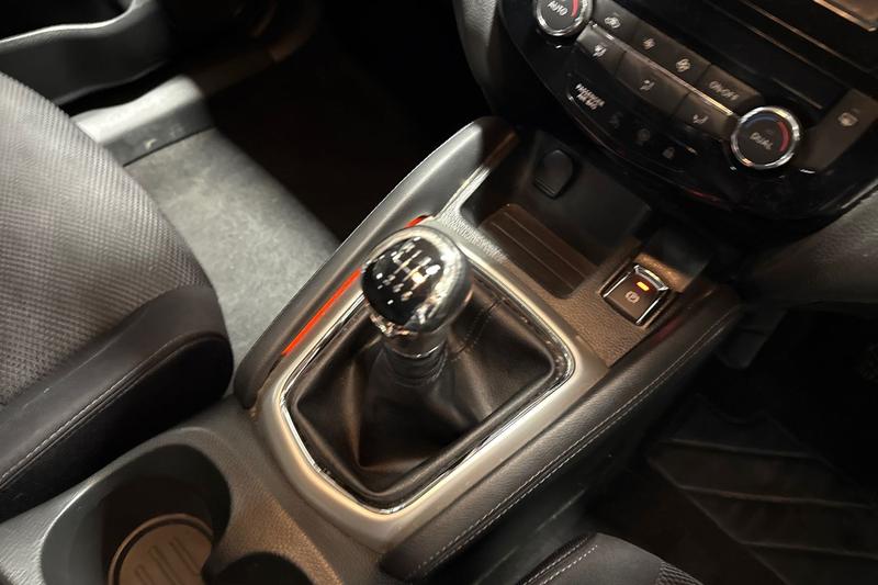 Used Nissan Qashqai 2017 for sale - 76887963: Photo 30