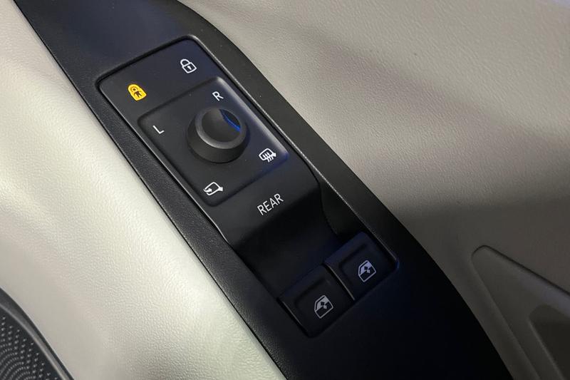 Used Ford Explorer 2025 for sale - 77088252: Photo 16