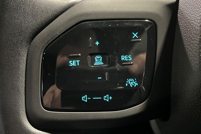 Used Ford Explorer 2025 for sale - 77088252: Photo 42