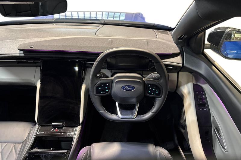 Used Ford Explorer 2024 for sale - 77088155: Photo 11