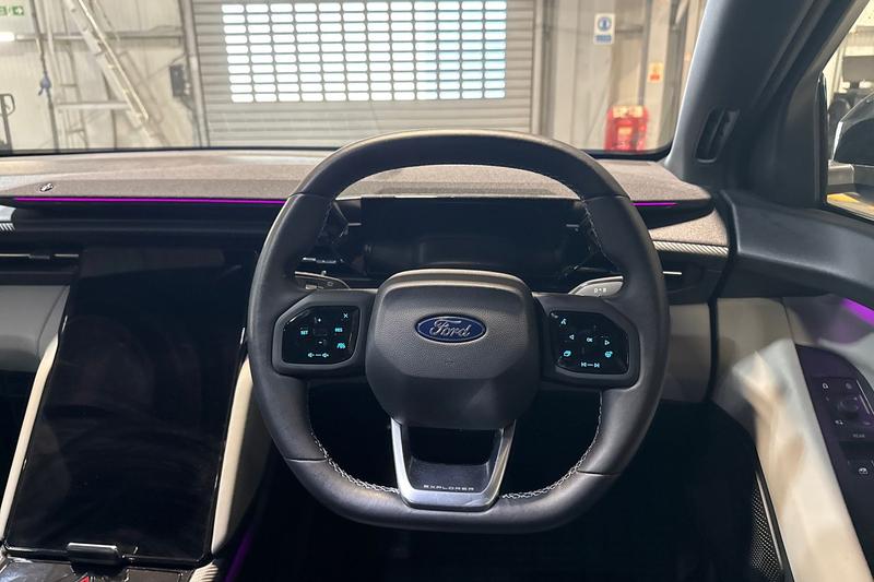 Used Ford Explorer 2024 for sale - 77088155: Photo 12