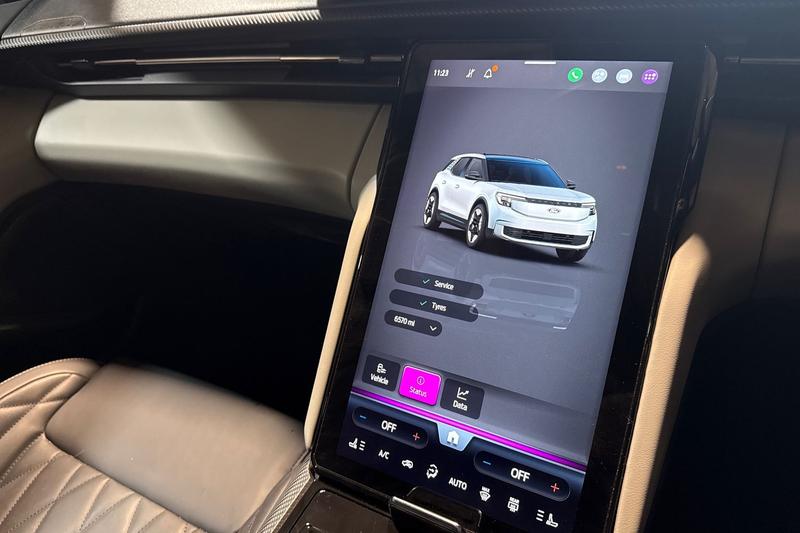 Used Ford Explorer 2024 for sale - 77088155: Photo 34