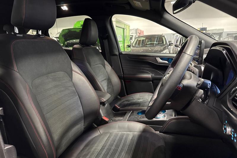 Used Ford Kuga 2022 for sale - 76684946: Photo 17