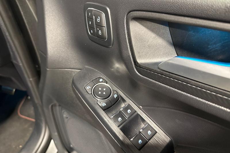 Used Ford Kuga 2025 for sale - 76904523: Photo 16