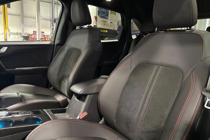 Used Ford Kuga 2025 for sale - 76904523: Photo 19