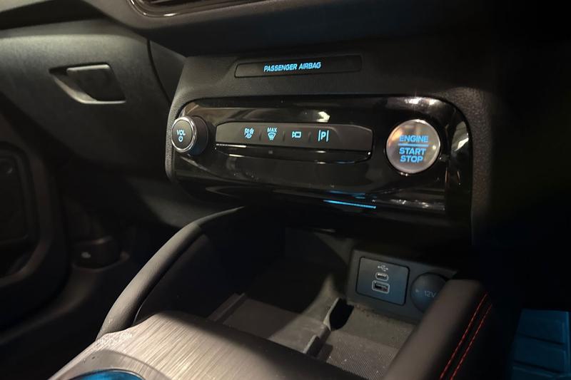 Used Ford Kuga 2025 for sale - 76904523: Photo 31