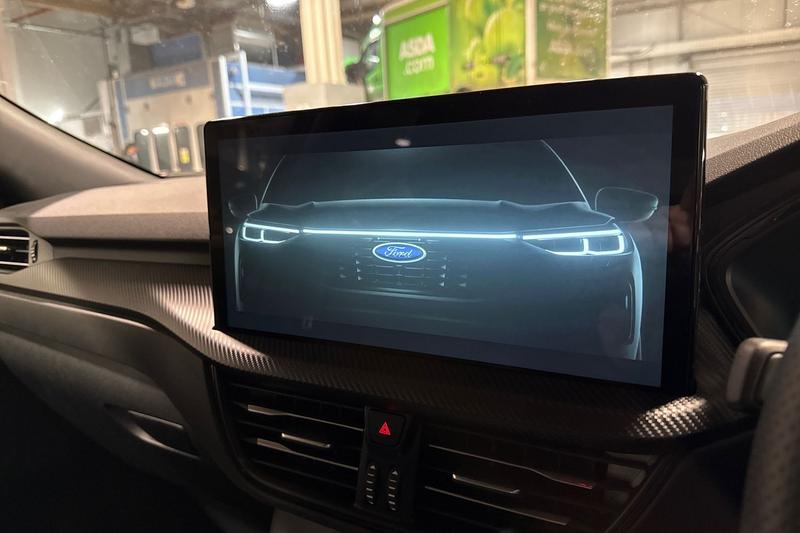 Used Ford Kuga 2025 for sale - 76904523: Photo 32