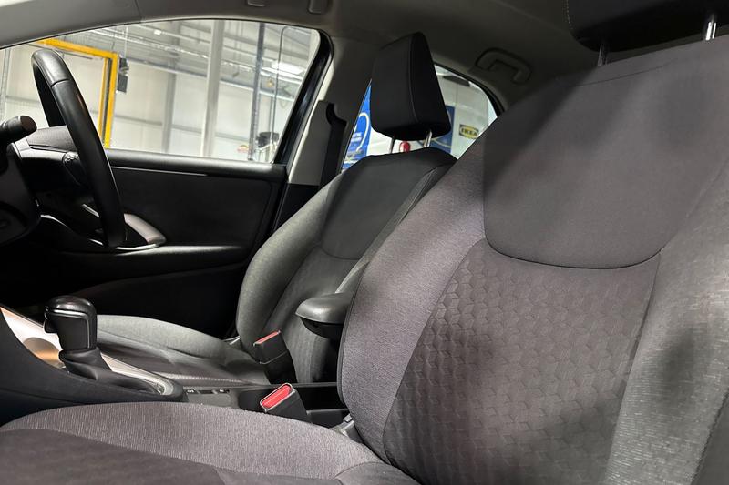 Used Toyota Yaris 2021 for sale - 77381637: Photo 19