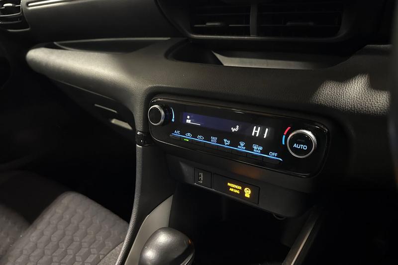 Used Toyota Yaris 2021 for sale - 77381637: Photo 31