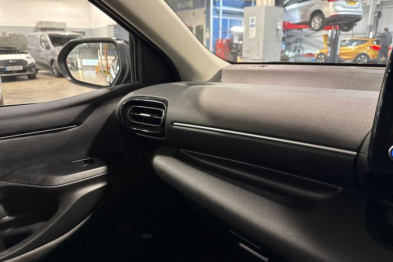 Used Toyota Yaris 2021 for sale - 77381637: Photo 38