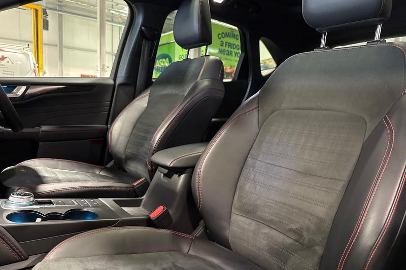 Used Ford Kuga 2022 for sale - 76394109: Photo 19