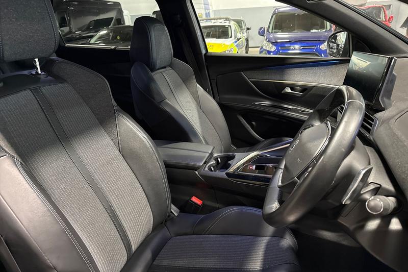 Used Peugeot 5008 2023 for sale - 76887954: Photo 17