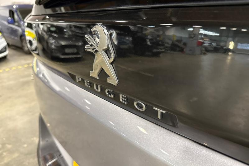 Used Peugeot 5008 2023 for sale - 76887954: Photo 43