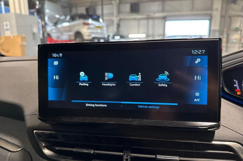 Used Peugeot 5008 2023 for sale - 76887954: Photo 45