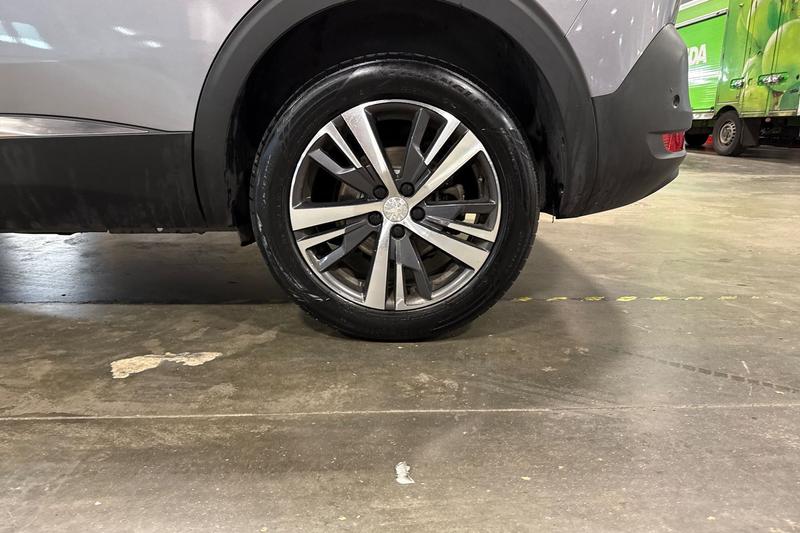 Used Peugeot 5008 2023 for sale - 76887954: Photo 8