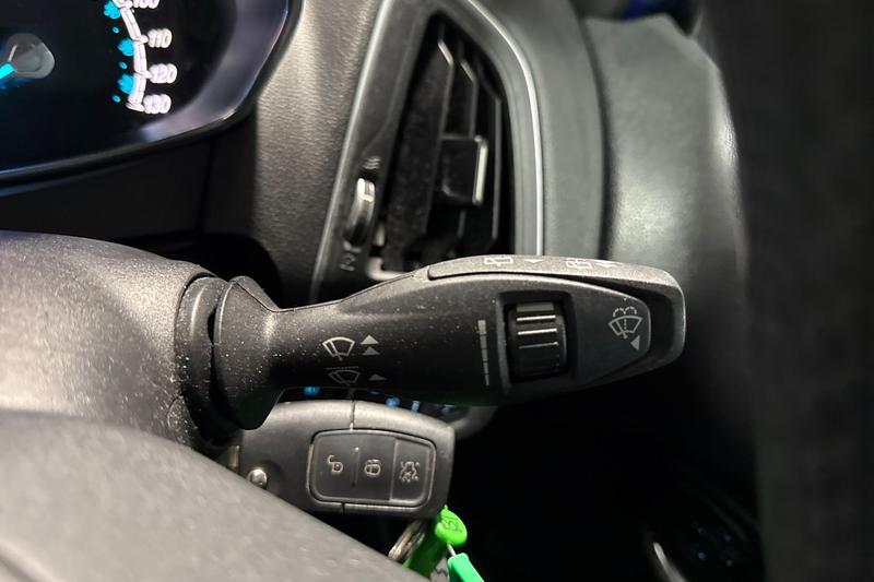 Used Ford B-MAX 2015 for sale - 77138223: Photo 15