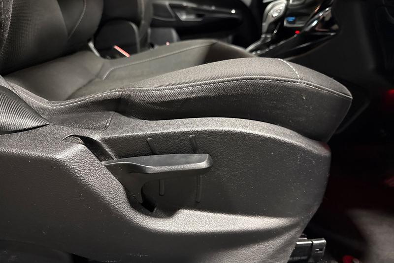 Used Ford B-MAX 2015 for sale - 77138223: Photo 26