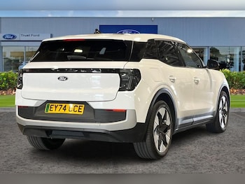 Used Ford Explorer 2024 for sale - 78907304: Photo