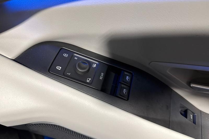 Used Ford Explorer 2024 for sale - 76580886: Photo 16