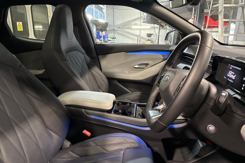 Used Ford Explorer 2024 for sale - 76580886: Photo 17