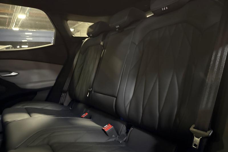 Used Ford Explorer 2024 for sale - 76580886: Photo 20