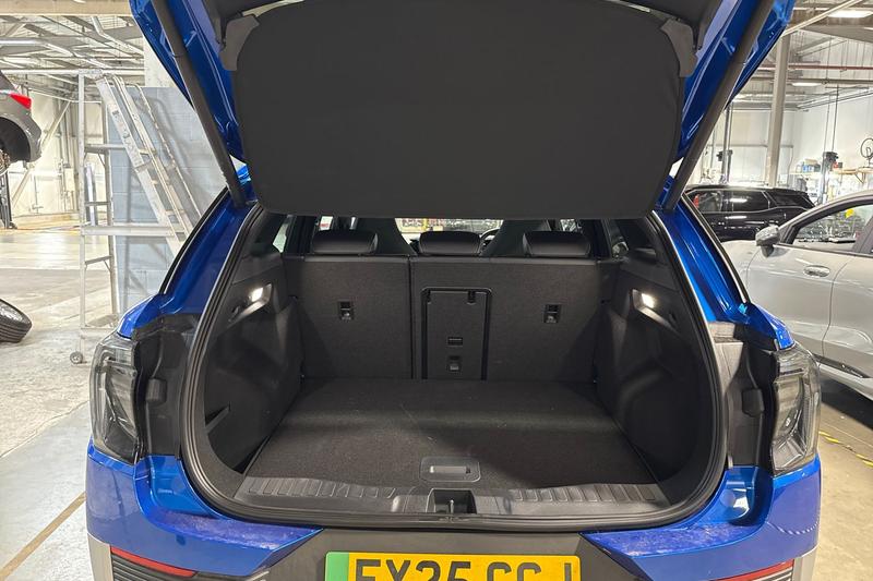 Used Ford Explorer 2024 for sale - 76580886: Photo 21