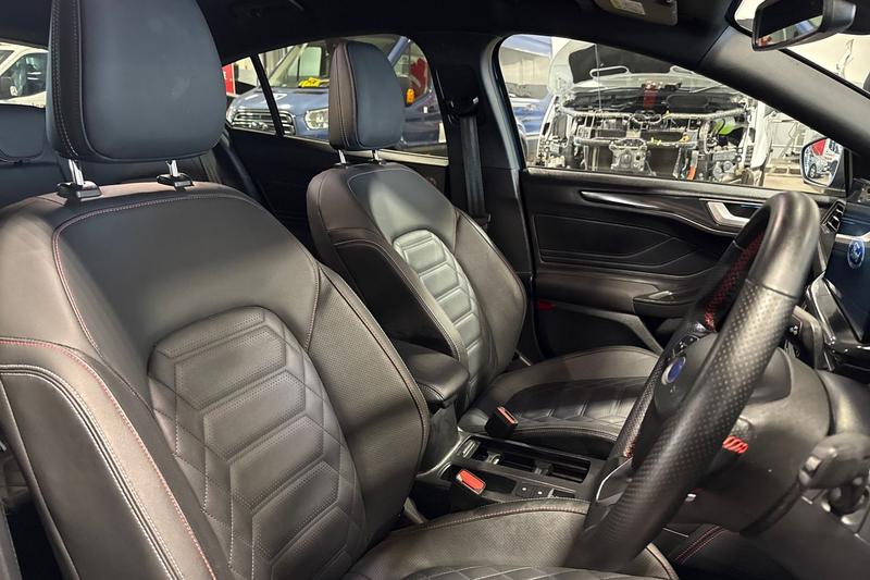 Used Ford Focus 2024 for sale - 76308869: Photo 17