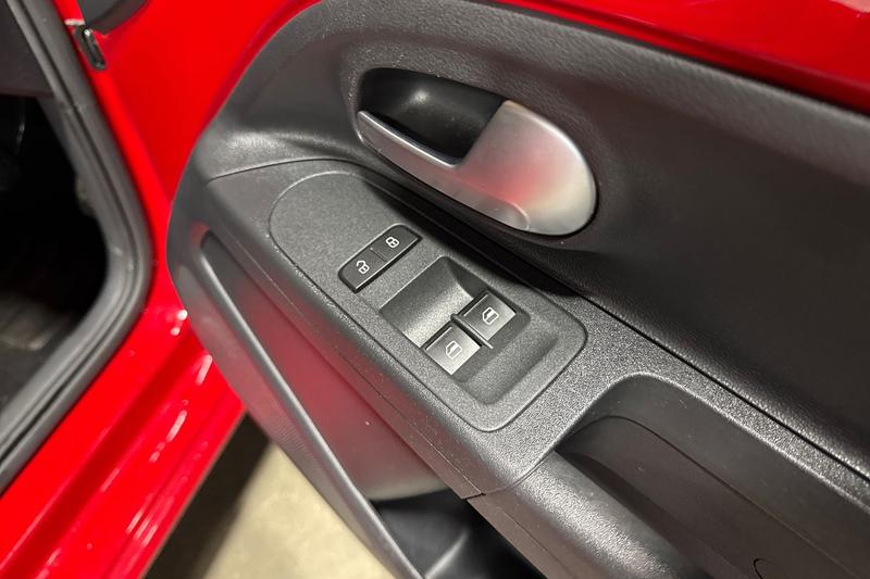 Used Volkswagen up! 2021 for sale - 77493463: Photo 16