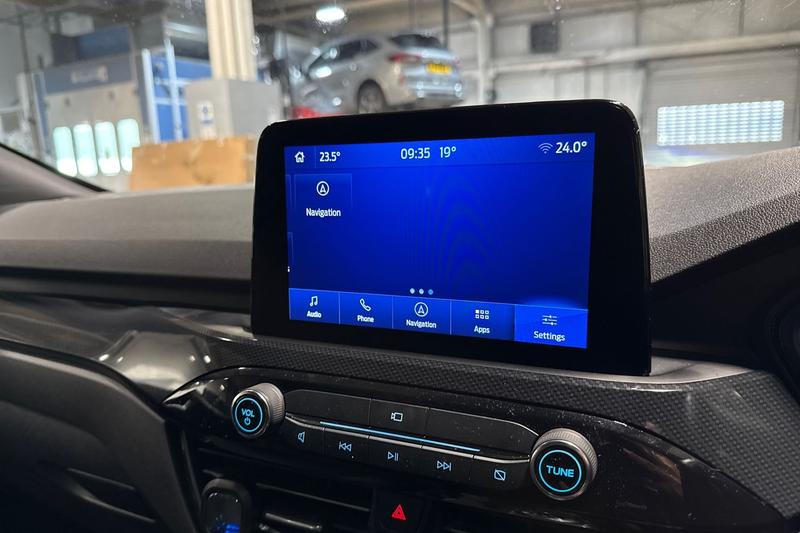 Used Ford Kuga 2023 for sale - 77117221: Photo 40