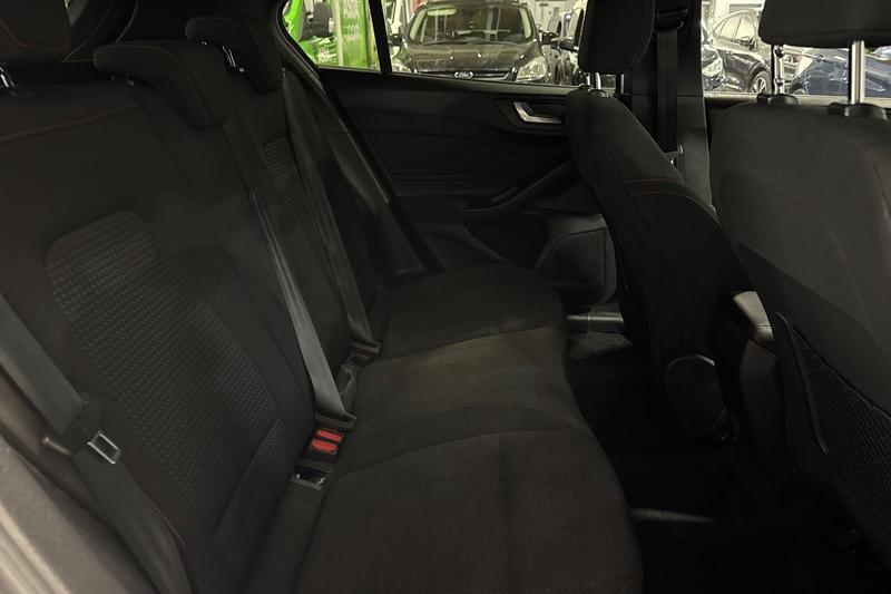 Used Ford Focus 2022 for sale - 76684943: Photo 20