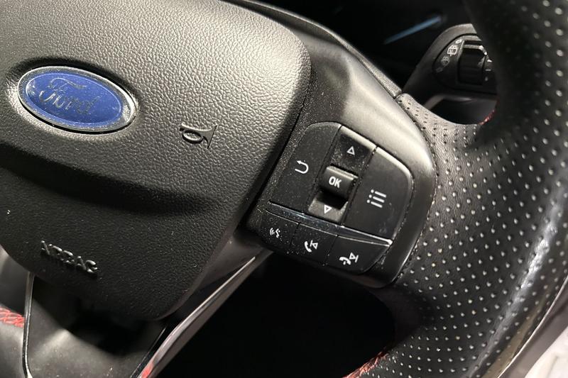 Used Ford Focus 2022 for sale - 76684943: Photo 28