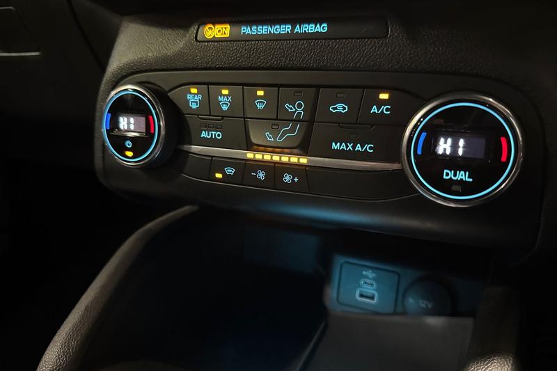 Used Ford Focus 2022 for sale - 76684943: Photo 32