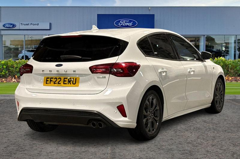 Used Ford Focus 2022 for sale - 76684943: Photo 4