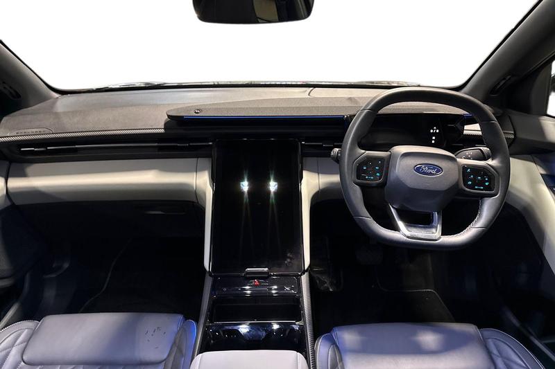 Used Ford Explorer 2025 for sale - 78001145: Photo 10